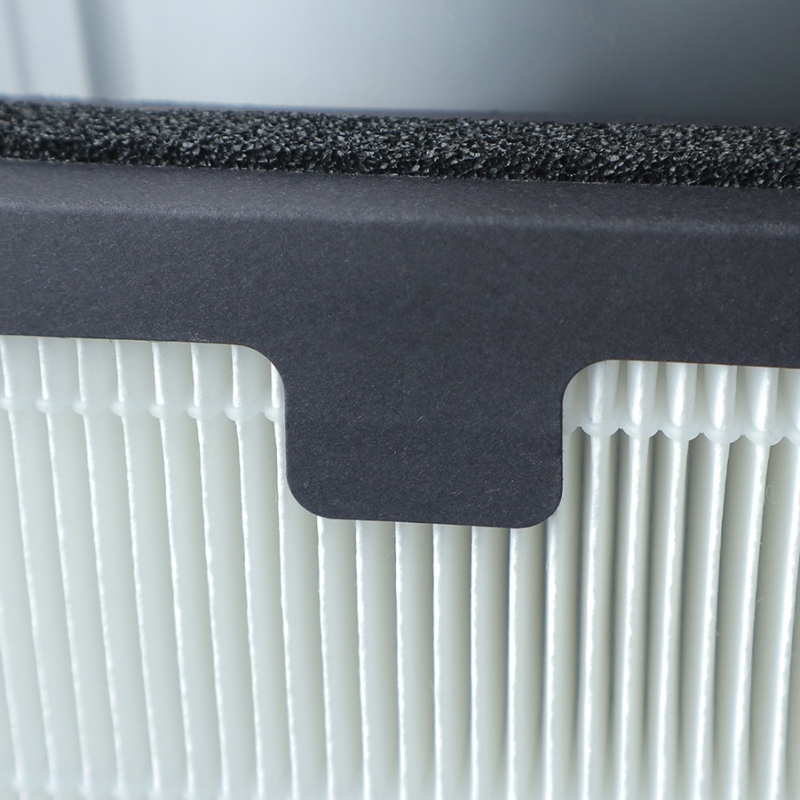 Element filtrant pentru purificatorul de aer Blueair seria 201/203; elimină formaldehidă și PM2.5; pentru uz casnic, potrivit pentru 51–100 m²; greutate 1.25 kg.