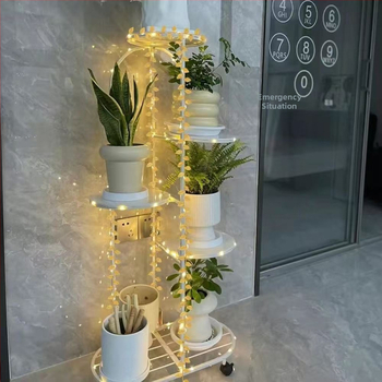 LED Kalėdinė dekoratyvinė šviesų vija su 20 LED, IP43, baterijų dėžutė, rankinis jungiklis, vidaus ir lauko naudojimui, aukso lapų ratano motyvas