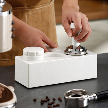 Kavos tampavimo padėklas – ABS medžiaga, šiuolaikiškas paprastas stilius