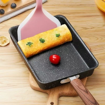 Kvadratinė nelipni aliumininė keptuvė Tamagoyaki, 3,5 cm gilumo, vieno dugno, skirta omletėms ir keptoms koldūnams