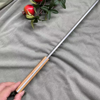 Измервателна линеалка, 5 мм дебела манганова стомана, диамантено закалена стомана, дървена дръжка, кожен калъф, за автомобилна самозащита