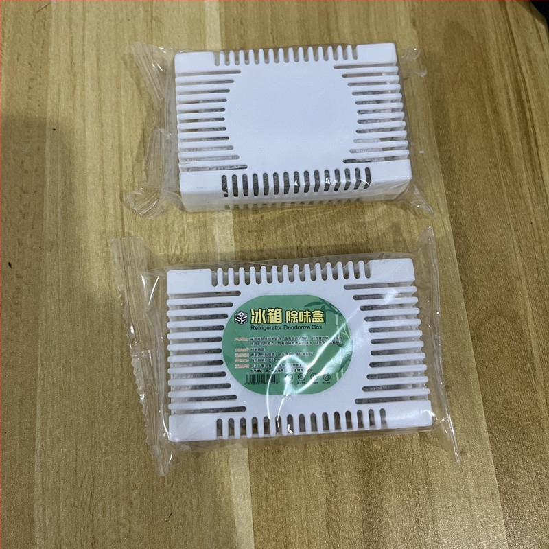 Šaldytuvo kvapų šalinimo dėžutė su aktyviuoju anglim - pašalina kvapus, grynas 40 g, pakuotė 500 vnt, Cai Run