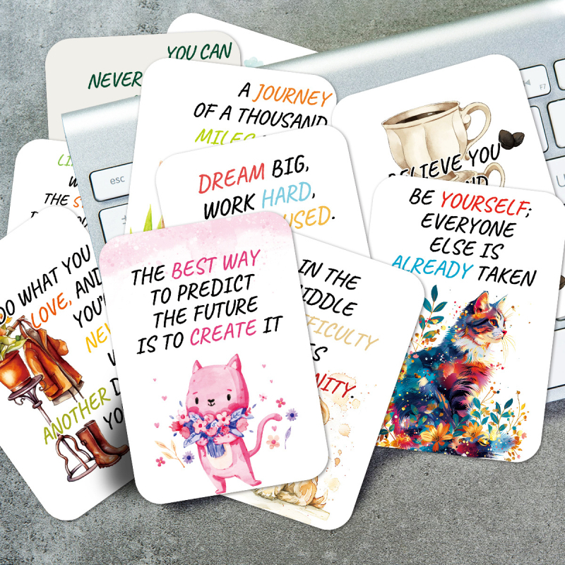 Set de 50 carduri de felicitare cu citate inspiraționale în engleză, pentru a fi scrise de mână, pentru angajați și cutii de prânz ale copiilor; material: hârtie • producție: imprimare • stil: simplu și modern • categorie: card de felicitare