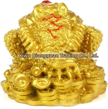 Трикрак жаба талисман за късмет, статуя от смола, модерен минималистичен стил, с монети