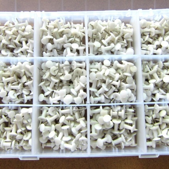 H-образен пирон – Dacheng пластмасов, Regular модел, опаковано в кутия (Brand: Dacheng; Material: Plastic; Type: H-shaped nail; Model: Regular; Packing: Boxed)