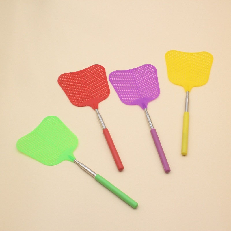 Plastikinė musės plaktukas su ištraukiamu ilgu rankena – lengvas, netoksiškas, bekvapės, paprastas stilius