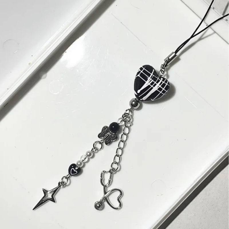 Șnur de telefon din mărgele, lucrat manual, cu inimă | Material: Plastic/Rășină | Stil: dulce, ornament pentru geantă | Model: Dragoste, Picături de apă, clopot | Lansare vară 2024