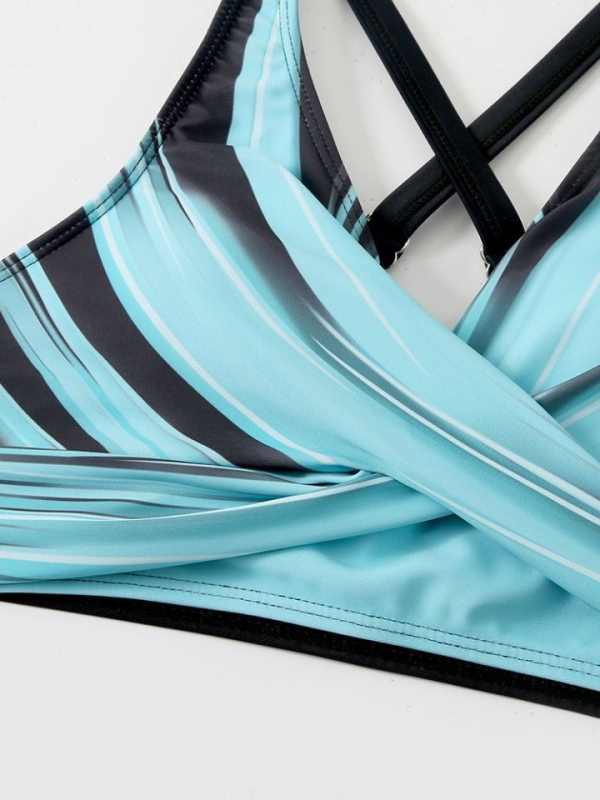 Costum de baie din două piese pentru femei, imprimeu floral, design sexy cu spate decupat, cupe cu bureți, material poliester cu căptușeală din spandex (82% poliester, 18% spandex).
