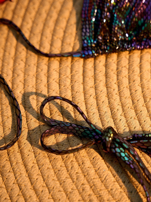 Costum de baie două piese pentru femei: halter, spate decupat, push-up, design slimming, imprimu poliester (85% poliester, căptușală 15%)