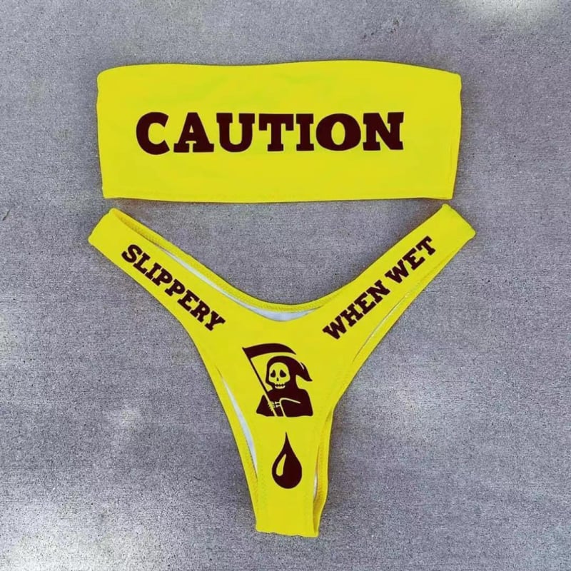 Bikini set s jastučićima za prsa, bez metalne podrške; materijal: poliester; sastav tkanine: 82% poliester; gustoća: 120 g/m²; podstava: poliester s elastanom