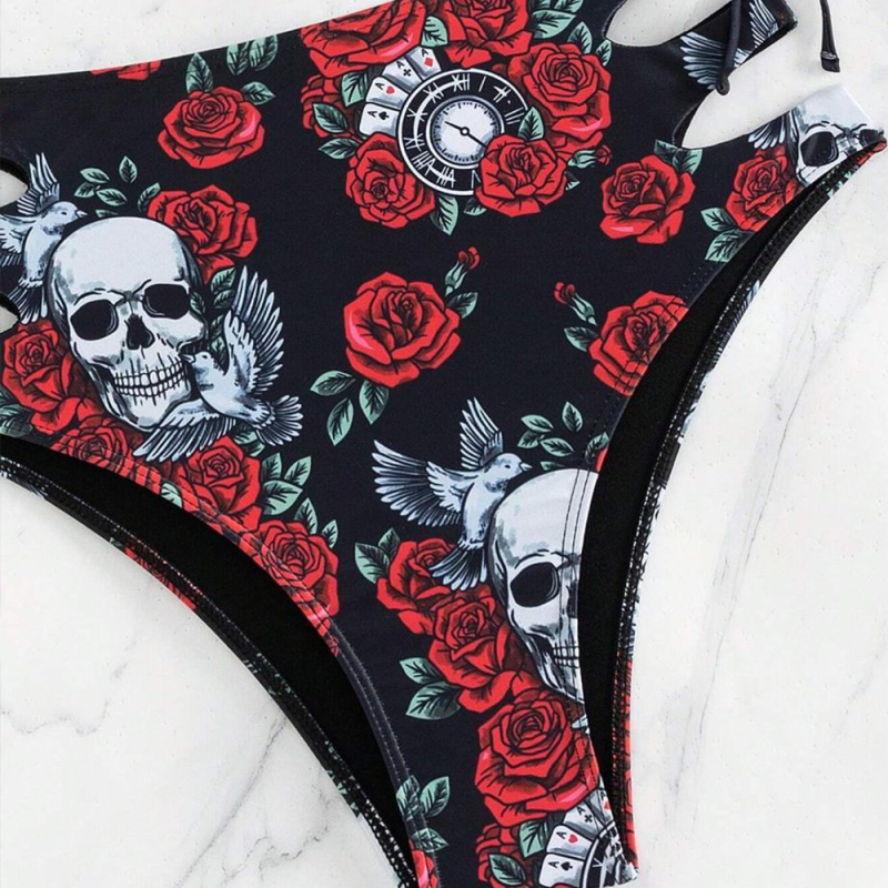 Dvije dijelne bikini kupaći kostim s uzorkom cvijeća i lubanje, seksi uski kroj, jastučić za grudi, bez metalnih umetaka; materijal 82% poliester, podstava od najlona s 18% klorirane vlaknine, težina 300 g