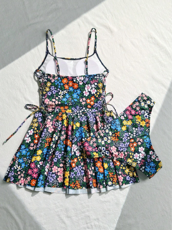 Costum de baie tankini din două piese, imprimeu floral, spate decupat, cu bureți la cupă, 82/18 poliester