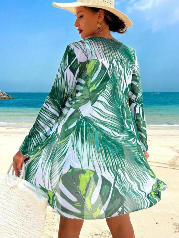 Дамски бански костюм три части с принт за плаж и плуване; полиестер 82%, подплата спандекс 18%, тегло 200 г; секси и стегнат стил; чашки с подплънки без метална опора