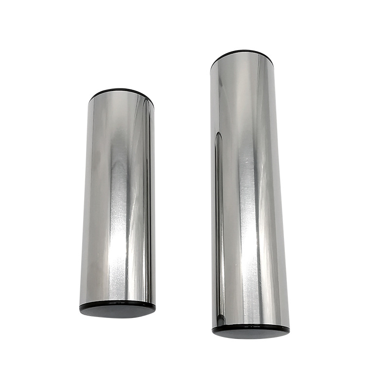 Metalna zvučna cijev s pijeskom — edukativni udarni instrument za sluh i interakciju roditelj-dijete, pogodno za uzrast 7–14 godina