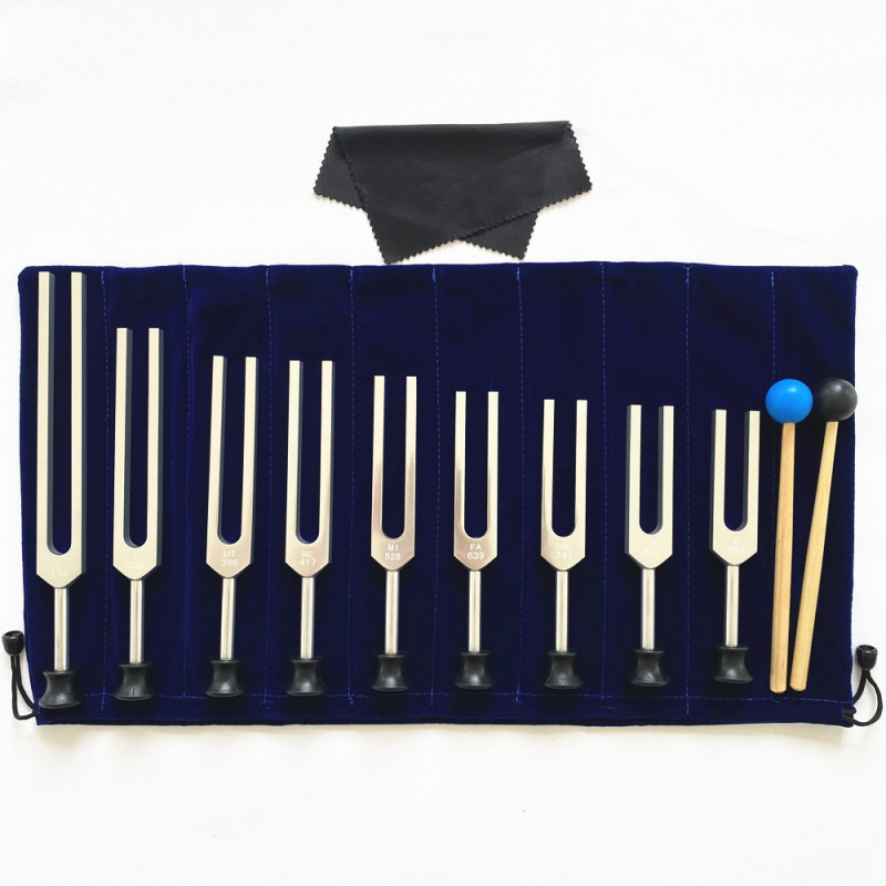 furculiță de acordare pentru yoga din aliaj de aluminiu, 9 note: 174 Hz, 285 Hz, 396 Hz, 417 Hz, 528 Hz, 639 Hz, 741 Hz, 852 Hz, 963 Hz, cu husă de catifea