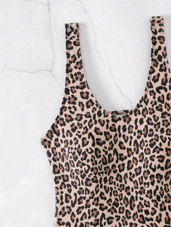 Γυναικείος ολόσωμος μαγιό με λεοπάρ print, χωρίς πλάτη, με μεταλλική υποστήριξη, πολυεστερικό ύφασμα