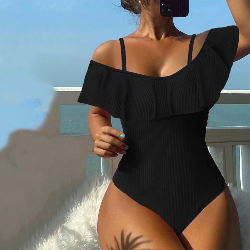 Costum de baie întreg cu dungi, decolteu off-shoulder, bretele subțiri, burete pentru bust, poliester