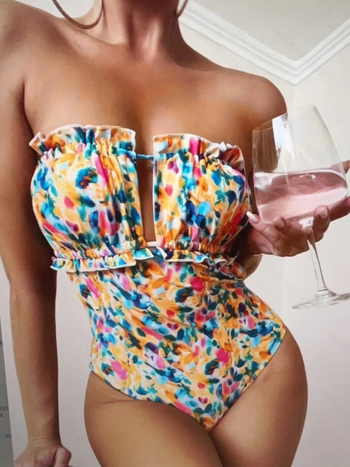 Jednodijelni kupaći kostim s floralnim printom, seksi tube top bez naramenica, bez rukava, poliester 95% s podstavom 95%, težina 180 g