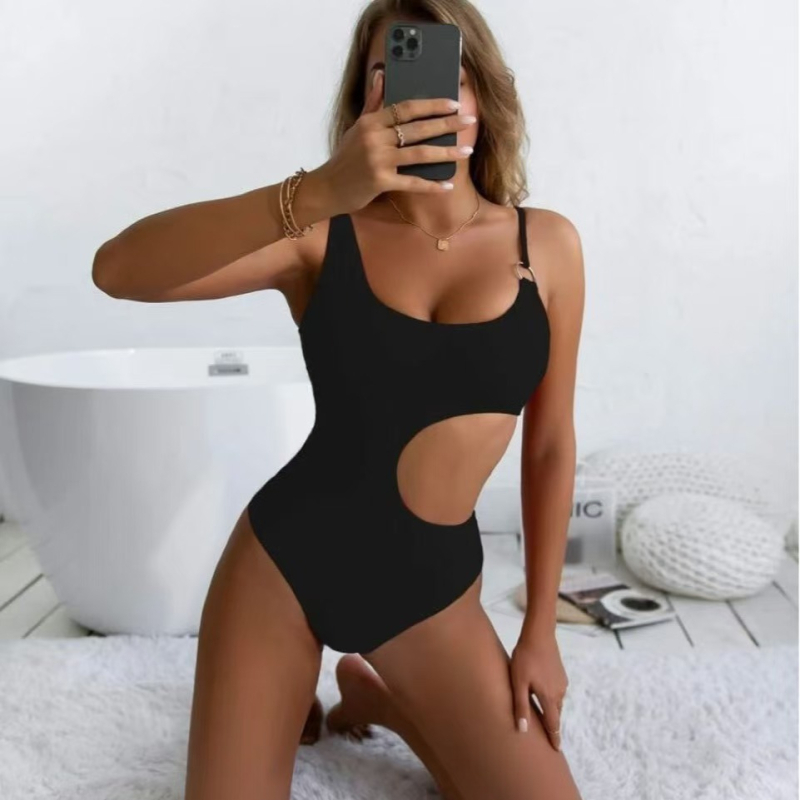 Ženski jednodijelni kupaći kostim bez rukava, s umetkom za grudi, ekološki jednobojni uzorak, visoka elastičnost; tkanina: poliester/nylon, 120 g/m2; podstava: poliester/spandeks 80%.
