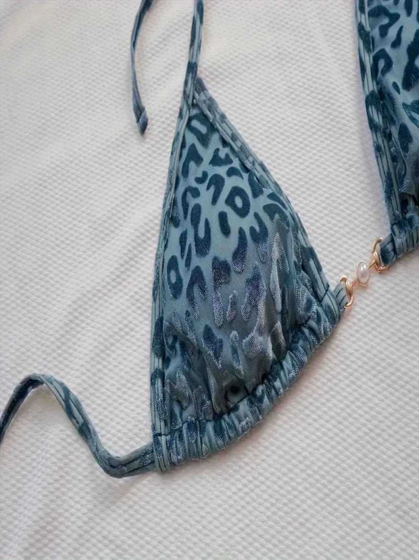 Costum de baie femei, bikini split, cu bureți pentru bust, fără spate, elasticitate ridicată; material: nailon; poliester 82-18; căptușeală: nailon 82-18