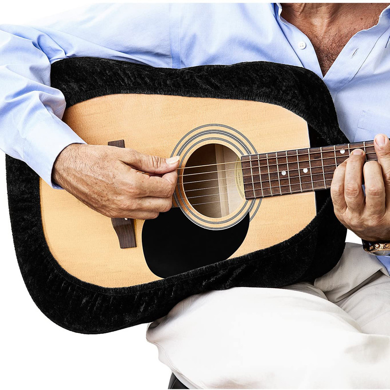 Acoperire de praf pentru chitară din flanelă, model GC921, ambalaj PVC, potrivită pentru instrumente cu coarde