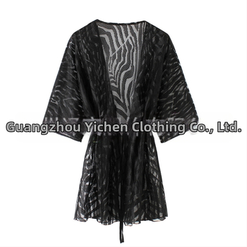 Γυναικείος δαντελένιος καρντίνγκαν για προστασία από τον ήλιο – Ριγέ σχέδιο, Μακρύ μήκος, V-λαιμόκοψη, 3/4 μανίκια, χαλαρή εφαρμογή