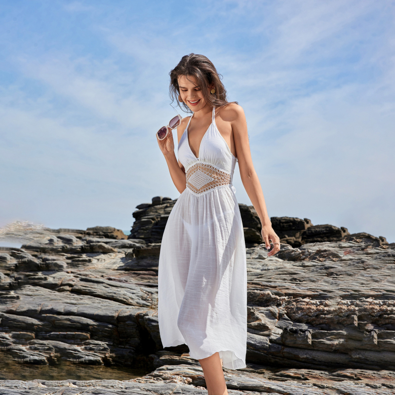 rochie-cover-up de plajă, dintr-o singură piesă, lungă, fustă asimetrică, țesătură reliefată, guler rotund, fără mâneci