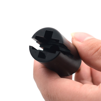 Μηχανισμός έλξης χορδών για κιθάρες και μπάσσες | GETMusic | Υλικό: Πλαστικό/Μέταλλο, 25g