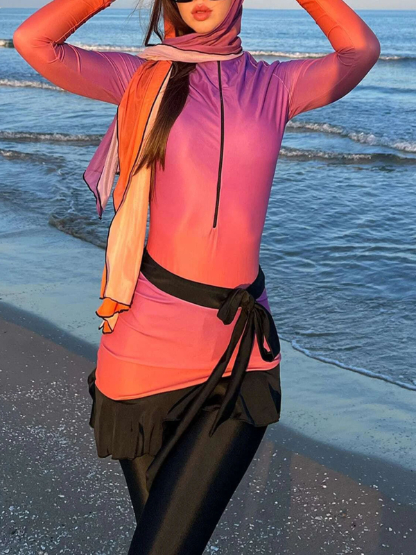 Női légáteresztő egy darabos fürdőruha, melleit párnázott, acél tartószerkezet nélkül, 82% poliészter, szoros, konzervatív szabású, alkalmas úszáshoz