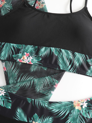 Τριών τεμαχίων μαγιό με εκτύπωση φύλλου σφενδάμου, τιράντες σπαγγάτι, χαμηλή μέση, επένδυση στήθους, πολυεστερικός ιστός με 18% σπάντεξ