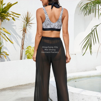 Σετ μπικίνι τριών τεμαχίων, με ανοιχτή πλάτη, στενή εφαρμογή, ευρωπαϊκο-αμερικανικό στυλ· ύφασμα πολυεστέρα με επένδυση από σπαντέξ 95%