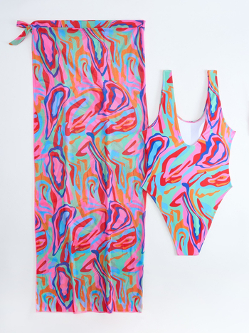 Γυναικείο ολόσωμο μαγιό με πολύχρωμο εκτύπωμα και μακρύ σιλουέτα φούστας, με ενισχυμένα ενθέματα στήθους, πολυεστερικό ύφασμα