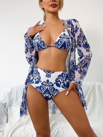 Τριμελές σετ μαγιό για γυναίκες: φλοράλ μπικίνι με κάλυμμα χωρίς μανίκια, ύφασμα νάιλον/ελαστάν (82% νάιλον, 12% ελαστάν); βάρος 300 g; επένδυση από νάιλον; pads για το στήθος; πίσω χωρίς πλάτη