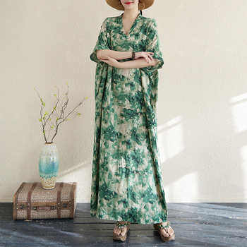 Рокля от памук и лен с V-образно деколте, къси реглан ръкави, средна дължина, литературно ретро стил, лято 2025