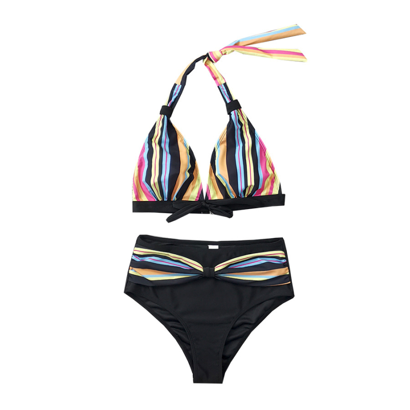 Ženski bikini s prugastim uzorkom, gornji dio s jastučićem i briefs donji dio; materijal poliester 82%, podstava poliester 82%, težina 155 g; bez čelične potpore; pogodno za plivanje.