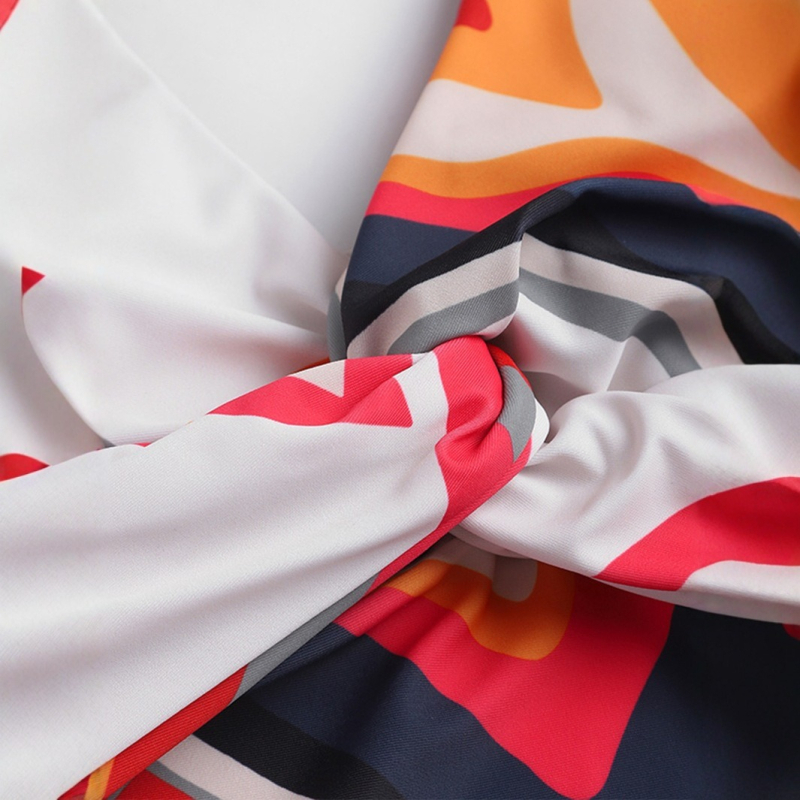 Costum de baie întreg pentru femei, fără mâneci, cu burete în zona bustului, model mic și proaspăt, poliester cu imprimeu digital și căptușeală din 18% spandex