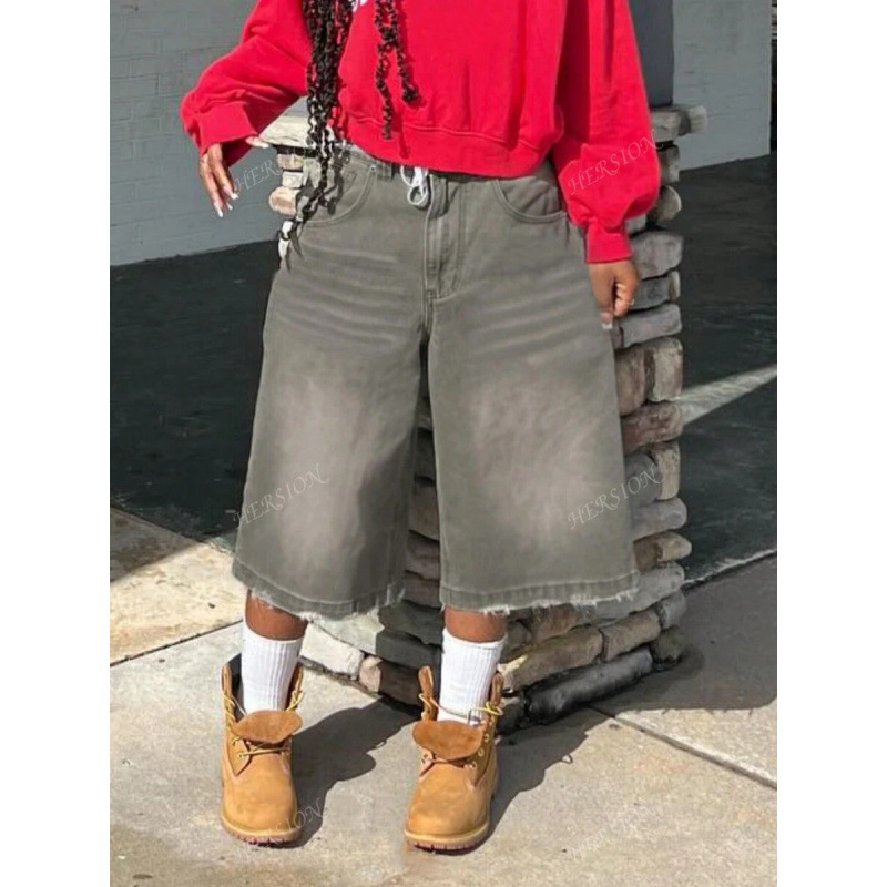 Șorturi Bermuda din denim, croială lejeră, talie cu șnur, căptușite cu fleece, talie dublă