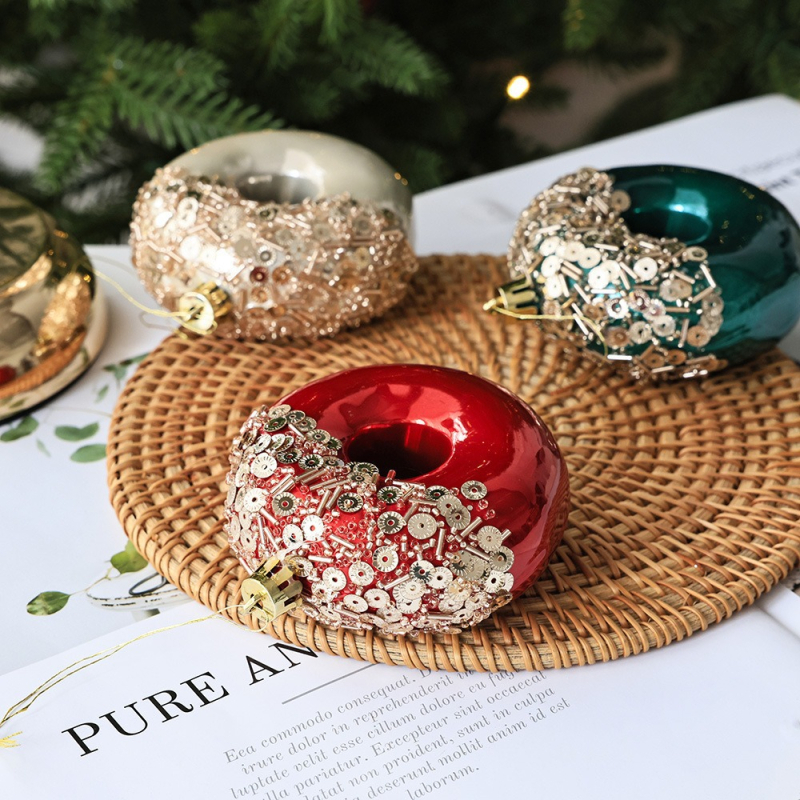 Kalėdinių žaislų rinkinys – kabamasis žaisliukas donutą primenančio apskritimo forma, eglutės viršūnės žvaigždutė ir plastikinis kamuoliukas — BR ženklas, TINGZHI, plastikas, Europos stilius, Kalėdos