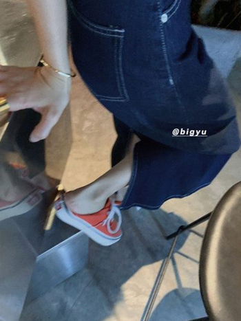 Φούστα A-line με υψηλή μέση, μεσαίο μήκος, PVC ύφασμα, μεσαία ελαστικότητα