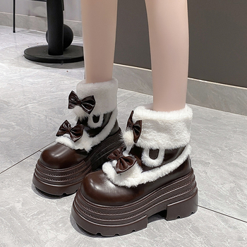 Moteriški Martin batai su pakelta padu, viršus iš mikropluošto, guminė pada, fleece vidus, apvali nosis