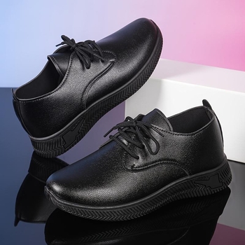 Γυναικεία καθημερινά παπούτσια με πάνω μέρος από ραφία, εσωτερική επένδυση από μαλλί, ριγέ μοτίβο, ύψος τακουνιού 0–1 εκ, στυλ μούλες.