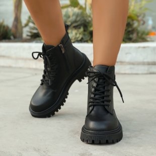 Martin batai su medvilnine įdėja, viršus iš sintetinės odos, žemas kulno aukštis, priekiniai raišteliai, žiemai, kulnas virš 8 cm