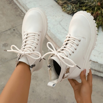 Martin batai su medvilnine įdėja, viršus iš sintetinės odos, žemas kulno aukštis, priekiniai raišteliai, žiemai, kulnas virš 8 cm