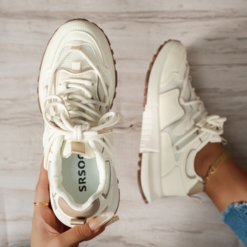 Γυναικεία αθλητικά παπούτσια με επάνω μέρος PU+δικτυωτό ύφασμα, σόλα από καουτσούκ, κορδόνια, στρογγυλή μύτη, μεσαίου ύψους τακούνι 3–5 εκ