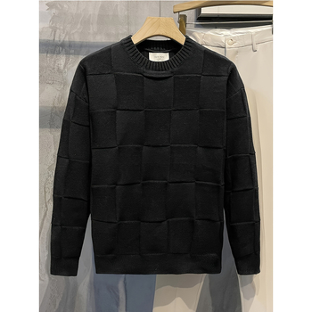 Megztinis, laisvas kirpimas, apvalus kaklas, ilgas siluetas, chenille pluoštas