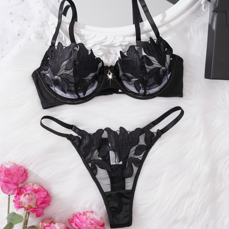 Set de lenjerie intimă feminin cu dantelă brodată, 95% poliester 5% elastan, ambalaj în pungă, model 25017, lansare toamna 2025