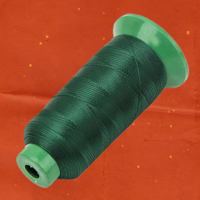 Κλωστήρα ραφής υψηλής αντοχής από νάιλον-πολυεστέρα για υφάσματα καναπέδων