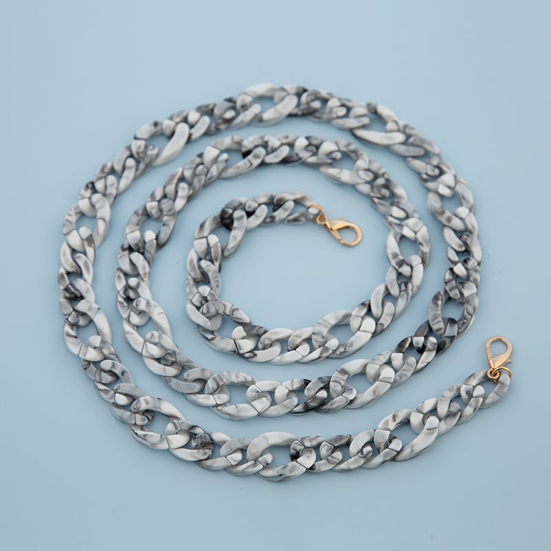 Акрилна верига за чанта през рамо | Мултистилна висококачествена за чанти | Материал: пластмаса | Лицензирана частна марка | Сезон: Зима 2023