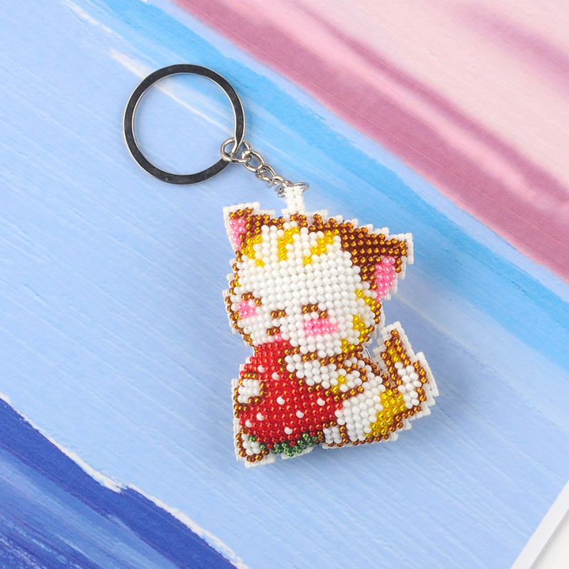 Võtmehoidja karikatürimotiiviga, 14CT ristõmbluse komplekt, plastplaad, kahepoolsed tikandid