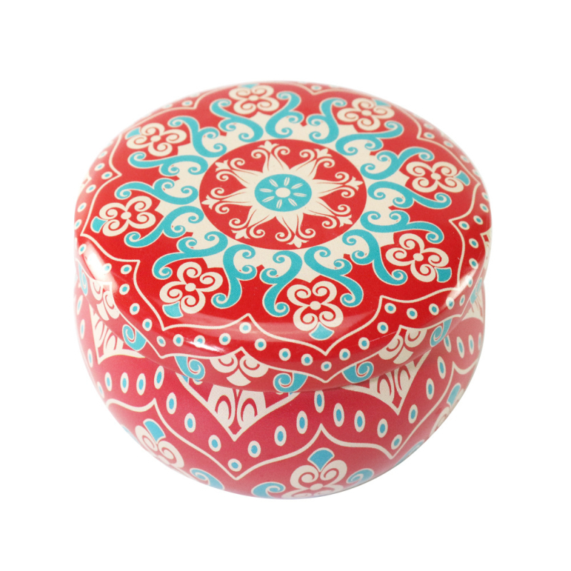 Aromatiskā svece tinplate burkā, Modelis L169, Aromāts D7, Ofsetdrukāšana, Dāvanu kārba